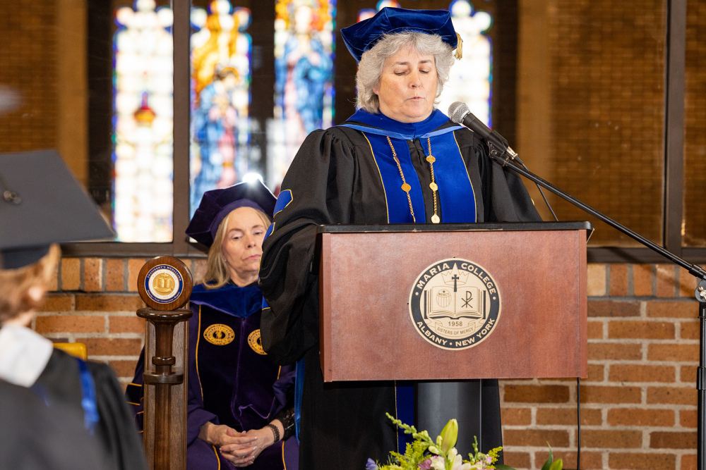 New student convocation at Maria College.